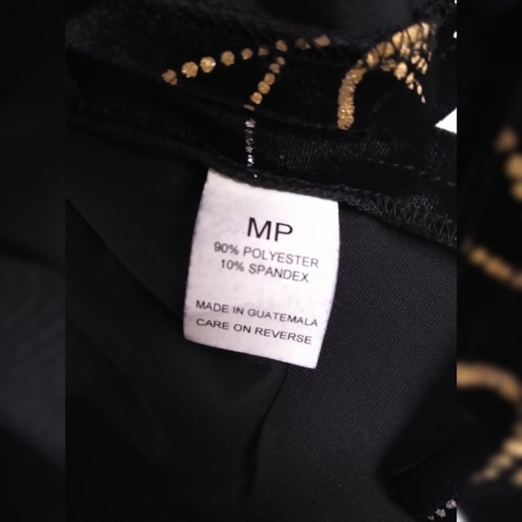 Briggs black velvet gold silver glitter top - Picture 5 of 5